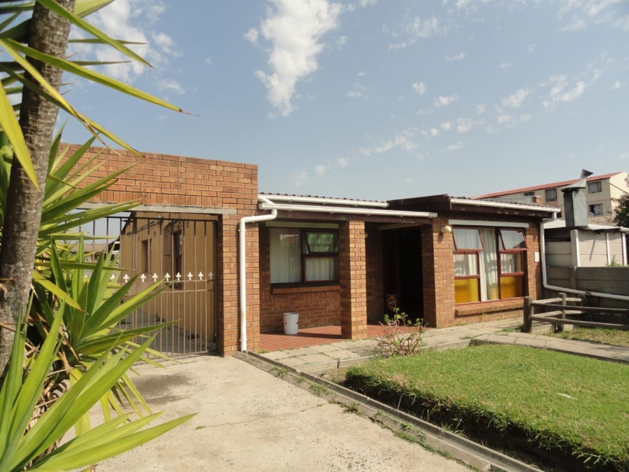 3 Bedroom Property for Sale in Leonsdale Western Cape